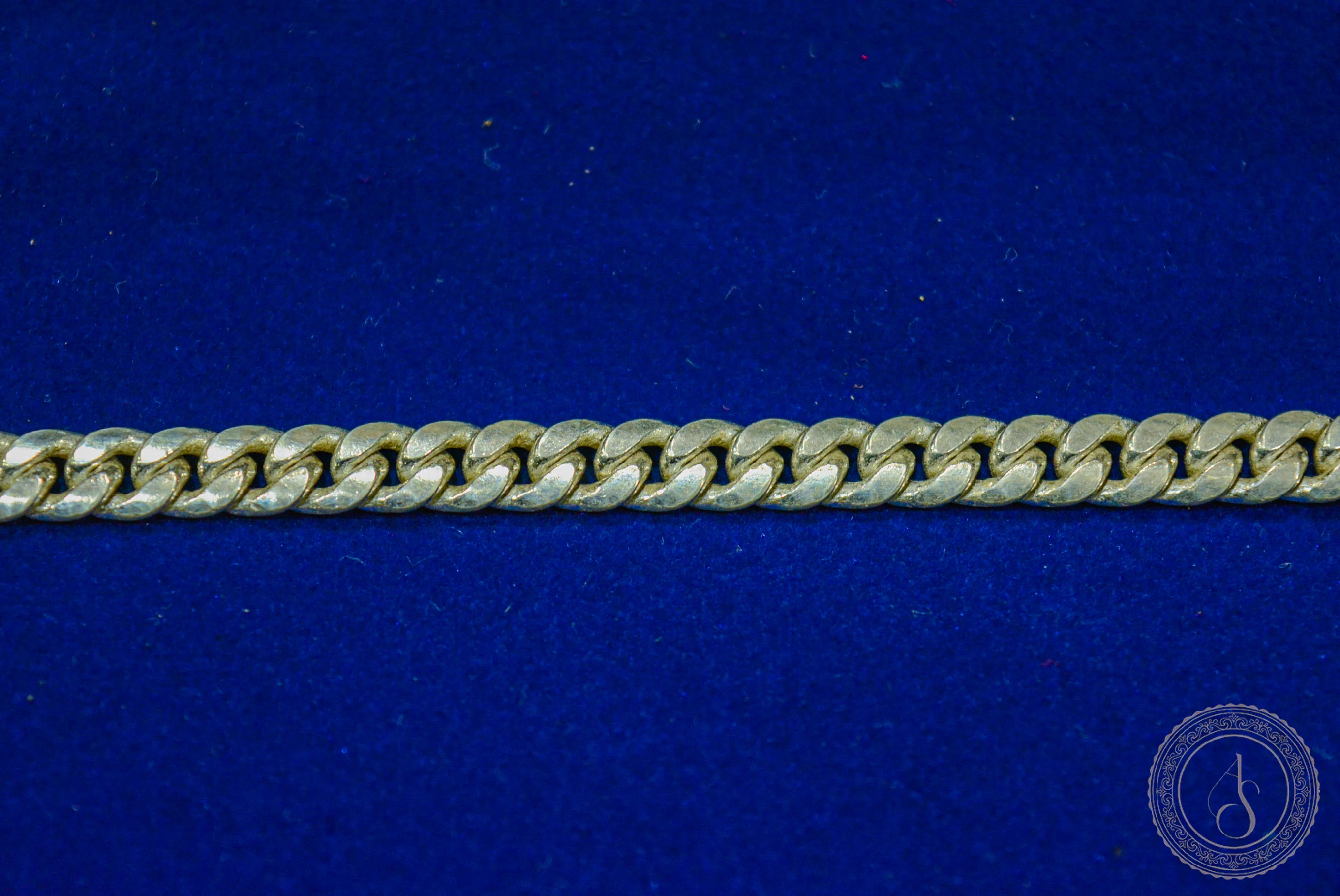 AS-CH-003 - Chains