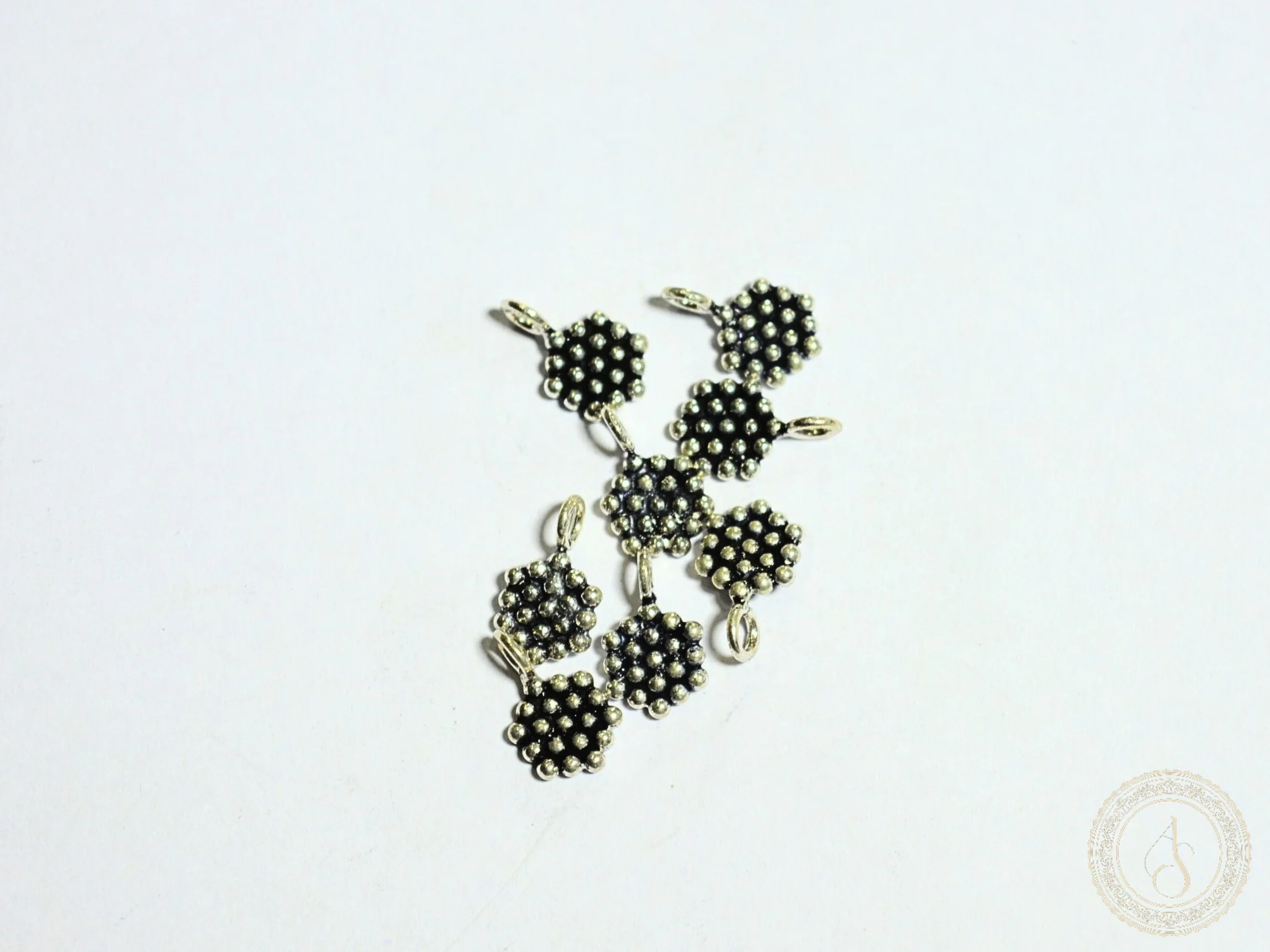 AS-CM-011 - Charms