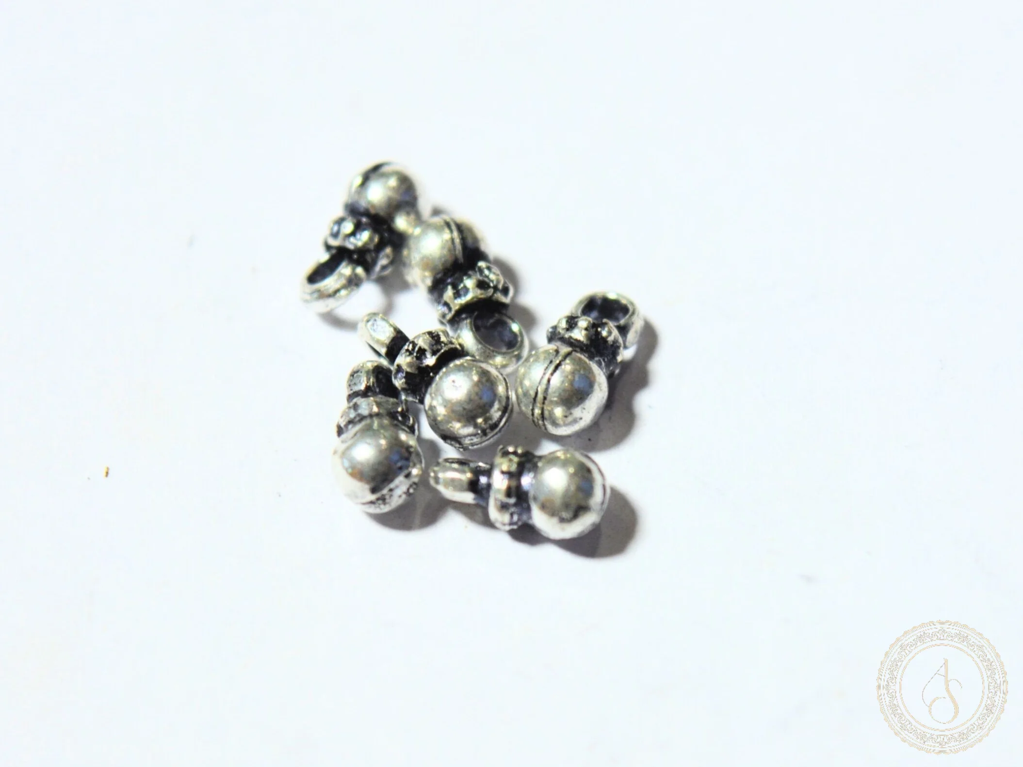 AS-CM-018 - Charms