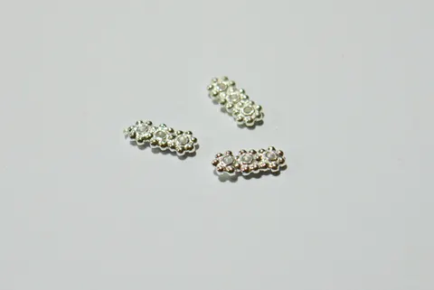 3 Line Necklace Supporter - Finding