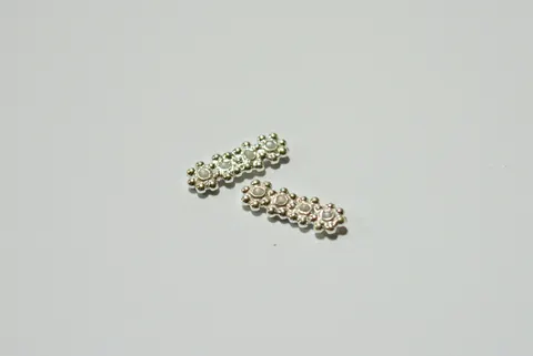4 Line Necklace Supporter - Finding