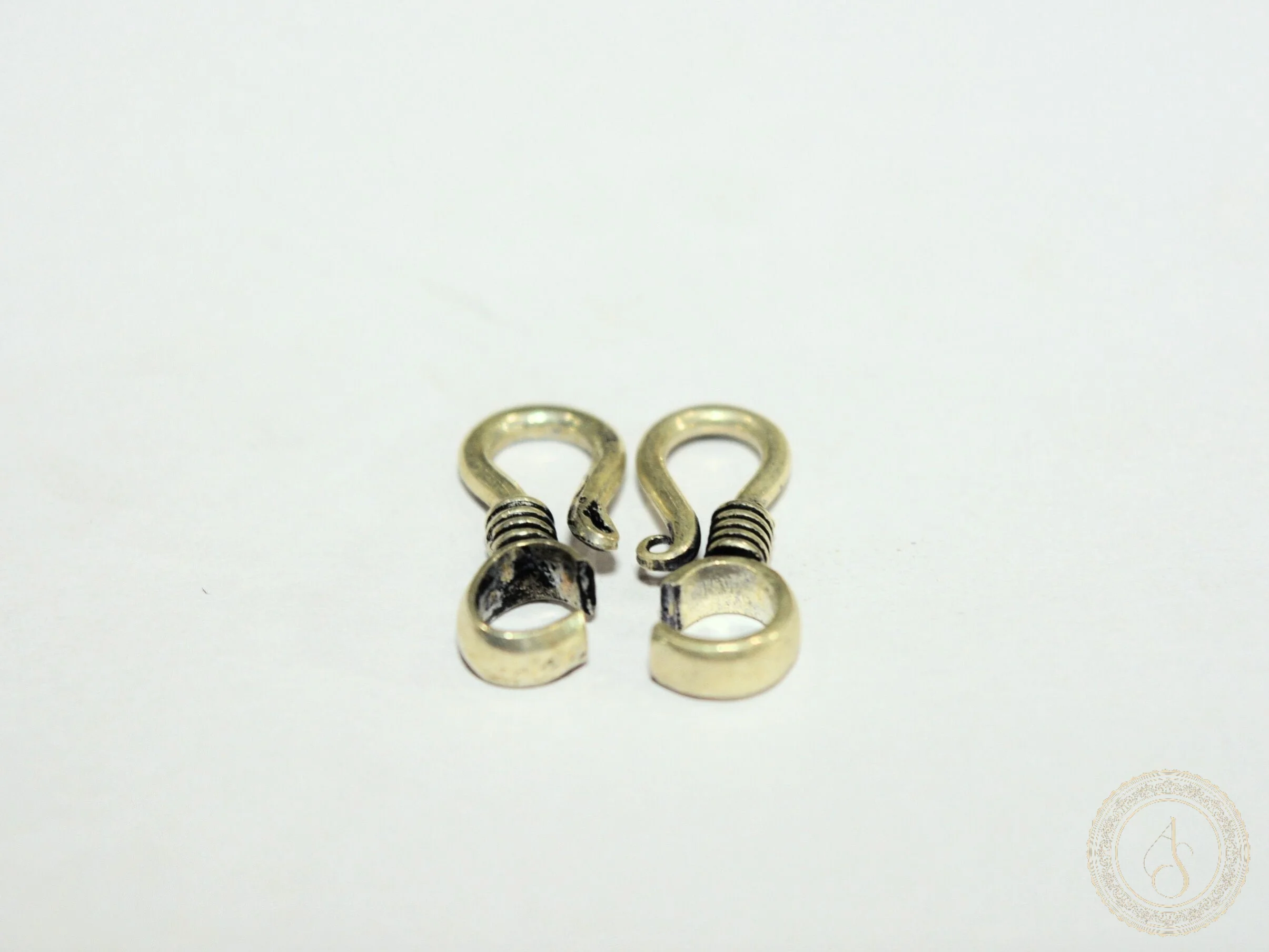 S Lock - Locks